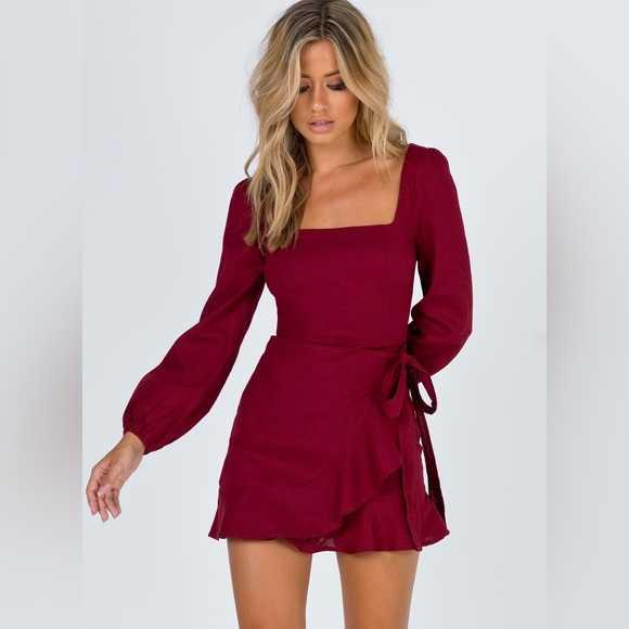 Princess Polly Dresses & Skirts - Princess Polly The Villa Mini Dress In Burgundy Size 6